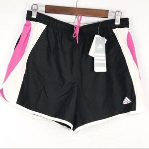 NWT Adidas Women’s Energy Woven Shorts size M